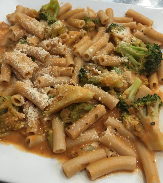 Gluten Free Penne Vodka + Brocolli